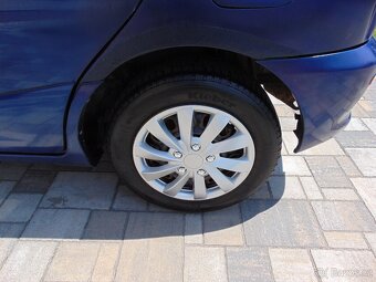 TOYOTA YARIS VERSO 1.3 63kW BENZIN - 19