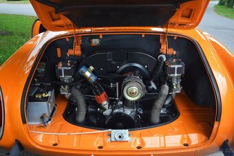 Volkswagen Karmann Ghia - 19