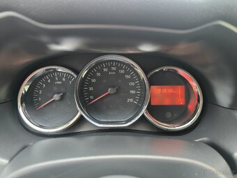 DACIA DUSTER 1.6 84kw, 4X4, r.v.2016, 91000 KM, DOBRÝ STAV - 19