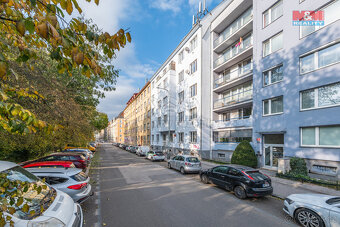 Prodej bytu 3+kk, 103 m², Praha, ul. Na břehu - 19