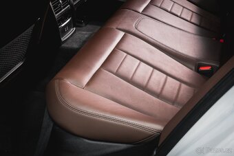 BMW 330e xDrive odpočet DPH + záruka - 19