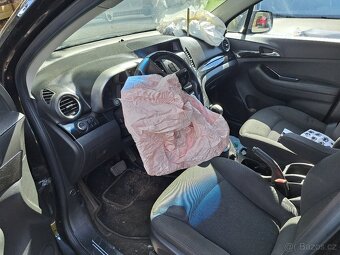 Chevrolet Orlando 1.8 i 7 mistny automat - 19