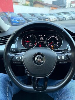 Volkswagen Passat, 2.0TDI 110 KW Manuál 6q Ojeté, 12/2015, K - 19