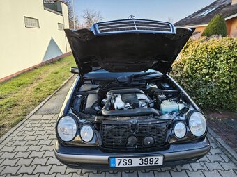 MERCEDES BENZ W210 E 290 TD kombi TOP STAV - 19