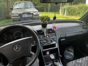 Mercedes Benz C180 W202 díly - 19