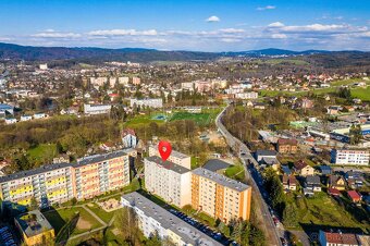 Prodej bytu 5+1 91 m² po rekonstrukci s krásným výhledem - 19