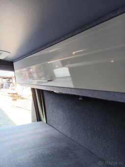 Obytný automobil IVECO Daily - 19