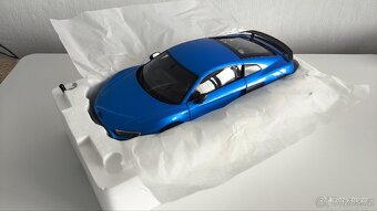 Model Audi R8 Performance 1:18 Keng Fai / NZG. - 19