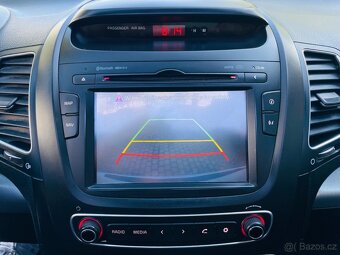 Kia Sorento 2.2CRDi 145KW 4x4 AUTOMAT VÝHŘEV KAMERA TAŽNÉ - 19