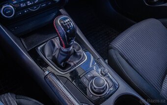 Mazda 3 2.2 Skyactiv-D150 Attraction Sedan - 19