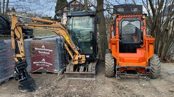 PRONÁJEM - SMYKOVÝ NAKLADAČ TOYOTA 2SDK8 - 19