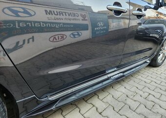 Kia Carnival 2.2-9míst-PREMIUM-TOP VÝBAVA - 19