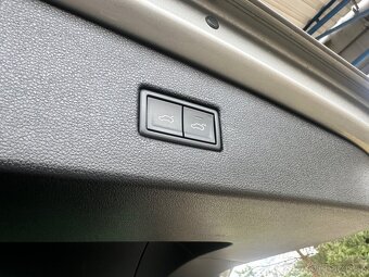 Volkswagen Tiguan 2.0TSi R-LINE, 4X4, VIRTUAL. - 19