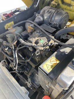 Minibagr Yanmar SV08 rychloupínač 4x lžíce. TOP - 19