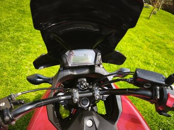 Honda NC 750 X ABS (2015) - 19