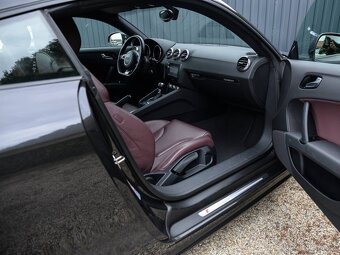 Audi TT 2.0 TDI S-LINE QUATTRO - 19