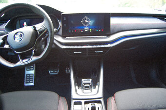 Škoda Octavia 4 IV RS PHEV záruka Matrix - 19