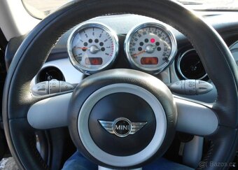 Mini One 1,6 66 kW Serviska KLIMA benzín - 19