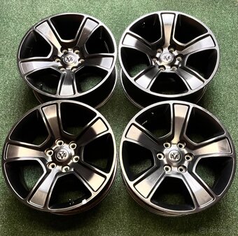 6x139.7 R20 Dodge RAM 1500 - ORIGINÁL Alu - černé - 19