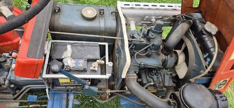 Traktor včetně vleku - 19