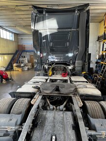 Mercedes Actros 1845 - 19