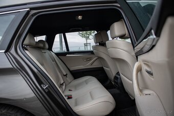 BMW Rad 5 Touring 525dA/T - 19