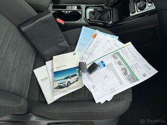 VW Touran 1,4 Tsi 110 Kw DSG Highline LED Tažné Kamera - 19