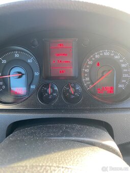 Volkswagen Passat B6 Combi 1.9TDI - 19