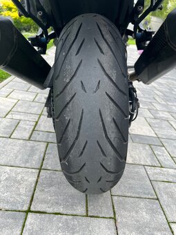 Kawasaki ZZR 1400 - 19