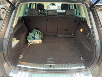 Volkswagen Touareg, 3.0 V6, highline, vzduch, pano - 19