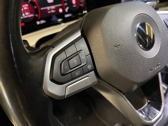Volkswagen Golf Variant 2022 2.0 TDI, tažné, krásný stav - 19