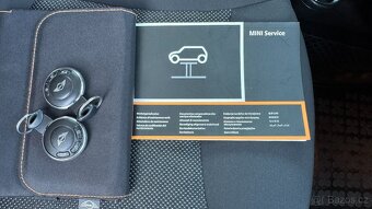 Mini ONE 1.6 16V R56,2012,najeto 122 000km,KRÁSNÝ STAV - 19