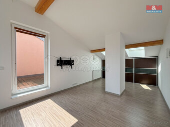 Pronájem bytu 4+kk, 99 m², Lovosice, ul. Osvoboditelů - 19