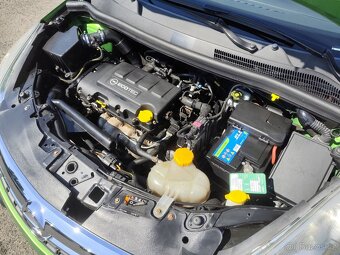 Opel Corsa 1.4,16V,64kw.R.V.12/2011.STK Nová,Km 136 900 - 19