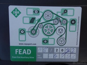 RENAULT CLIO 1.2i 87kW 4-VÁLEC LIMITED - 19