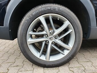 MG EHS PHEV Luxury 1.5 190kW AUT. 88tkm kamera 360° Virtual - 19