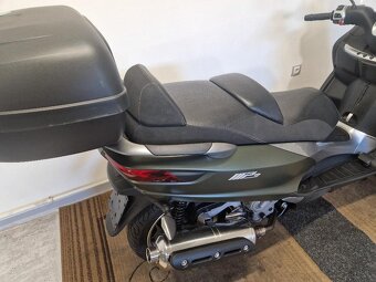 Piaggio MP3 500 LED ESP USB 6/2016 - 19