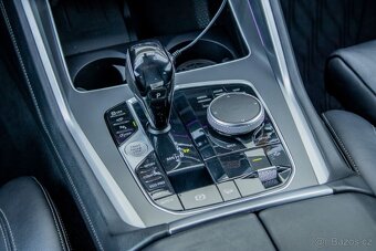 BMW X6 xDrive M40i / DPH / HEAD-UP / 360 / HARMAN - 19