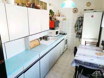 Vícegenerační Rd 3garáže chata bazén pergola zahrada - 19