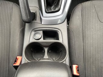 Prodám Ford Focus 1,6i 110kW 1.majitel - 19