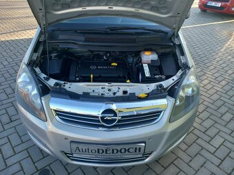 Opel Zafira 1.6i TAŽNÉ 7 MÍST 2010 BEZ KOROZE - 19