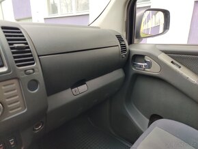 Nissan Navara 2,5 DCi 4x4 - 19