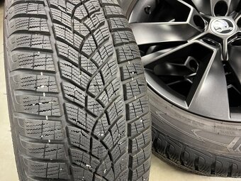 Karoq sada zimních kol TRITON 17" 215/55 R17 98V - 19