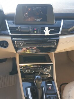 BMW 220d Active touer F45 - 19