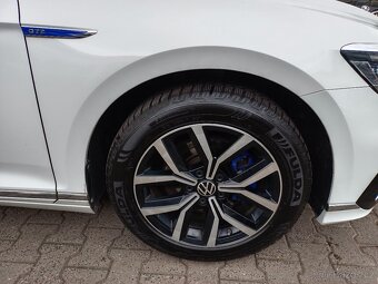 VW Passat B8 GTE 1.4 eTSI 160kW DSG Tažné ACC Kamera ERGO - 19