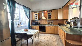 Prodej rodinného domu, 240 m², Postoloprty, ul. Štefánikova - 19