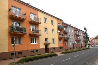 Pěkný 2+1, 60,4  m2, v cihlovém domě, se dvěma balkony, Žate - 19
