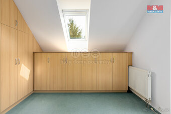 Prodej rodinného domu, 200 m², Cheb, ul. Tichá - 19