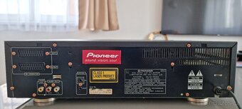 PIONEER CLD - 600 (PAL systém) - 19