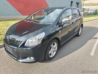Toyota Verso 2.2D prémium 7 míst dovoz Švýcarsko - 19